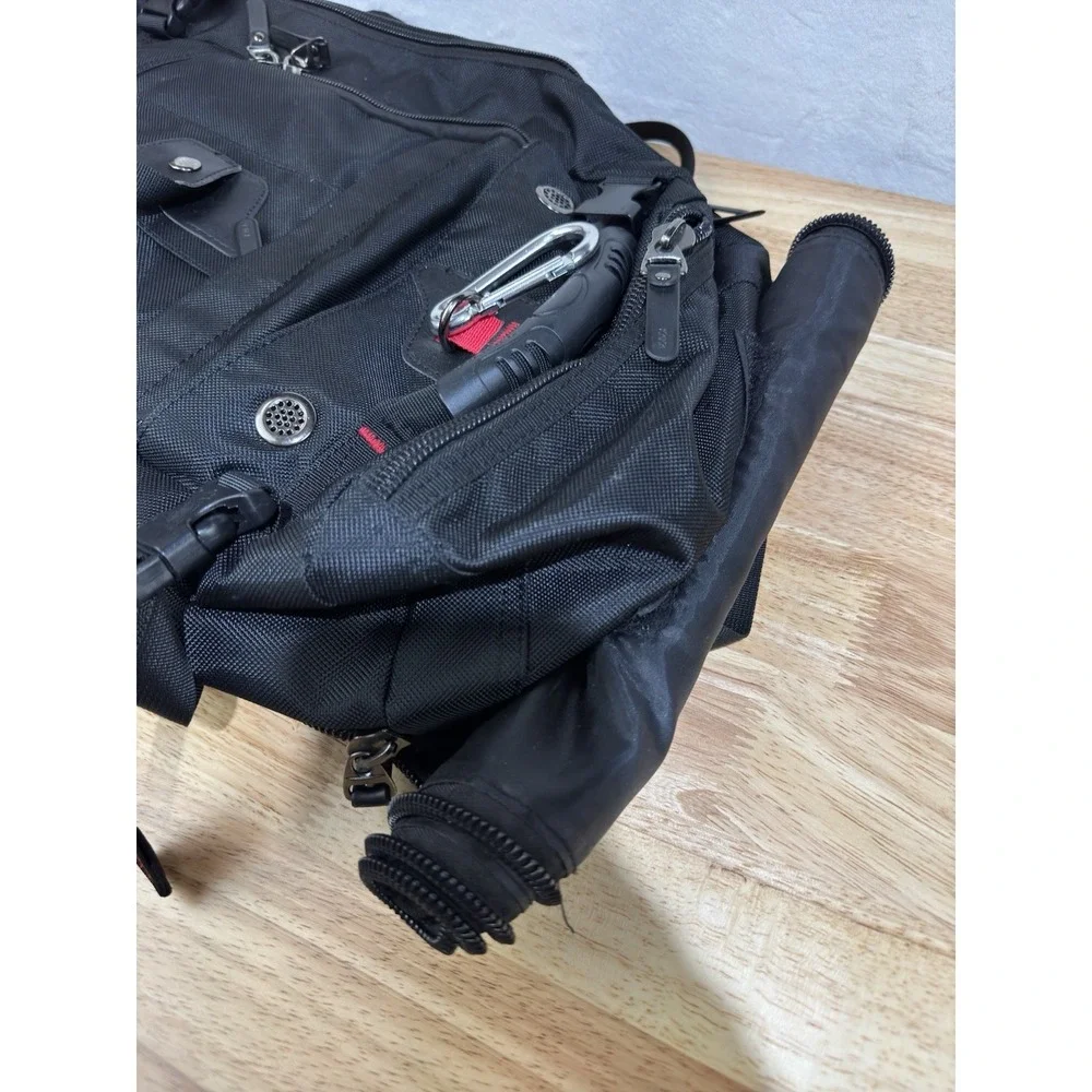 KAKA Travel Backpack, Carry On Flip to Duffel Bag EUC Black 35L
